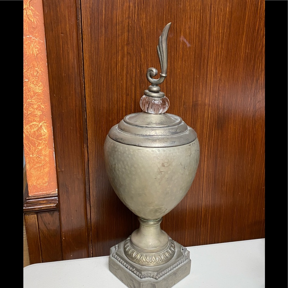 Vintage Oriental Accent pewter metal urn/vase with lid